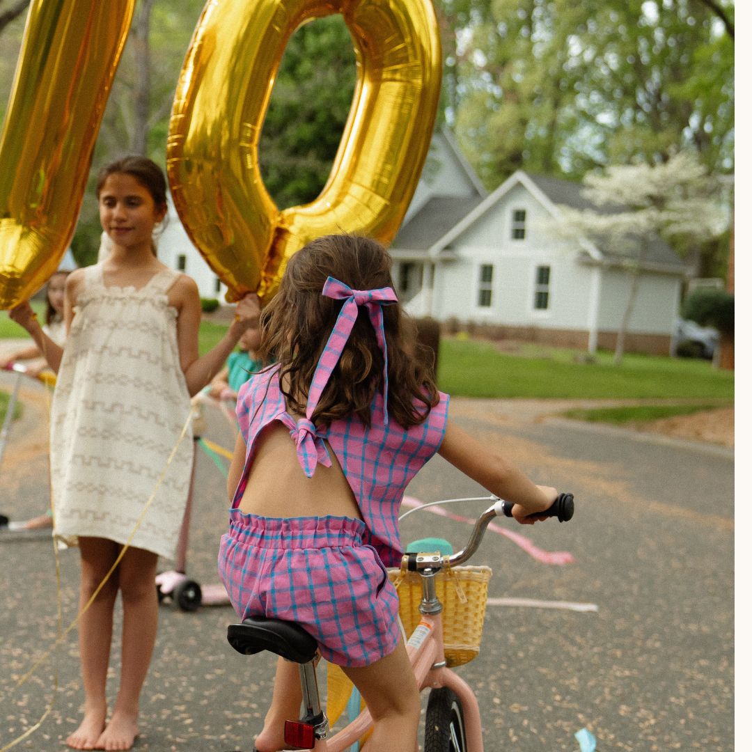 Folklore Medium Bow Bubblegum