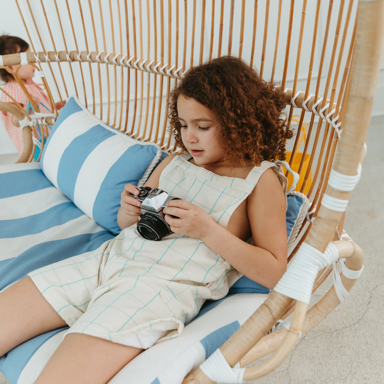 maisonette girl apparel