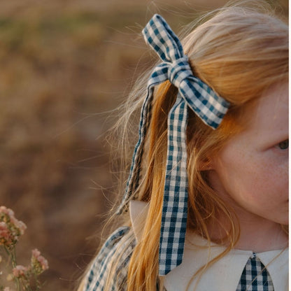 Folklore Medium Bow in Heirloom Blue