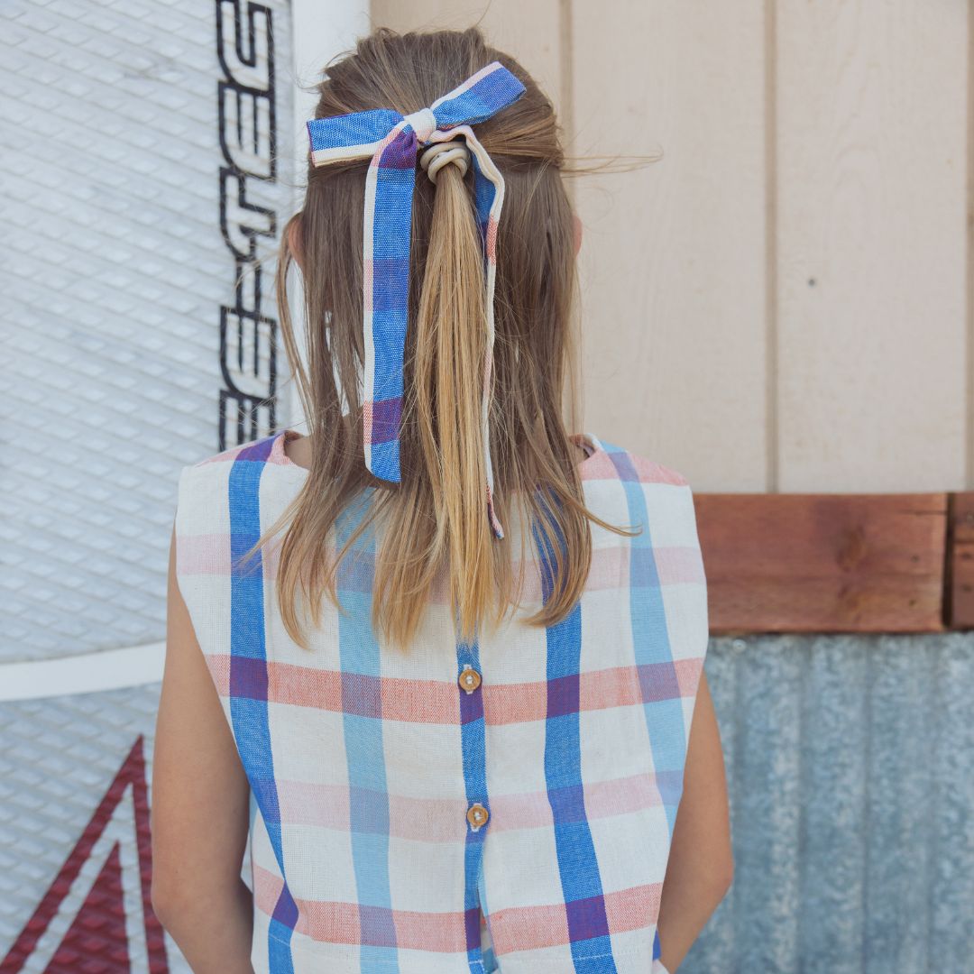 Folklore Medium Bow in Americana Plaid