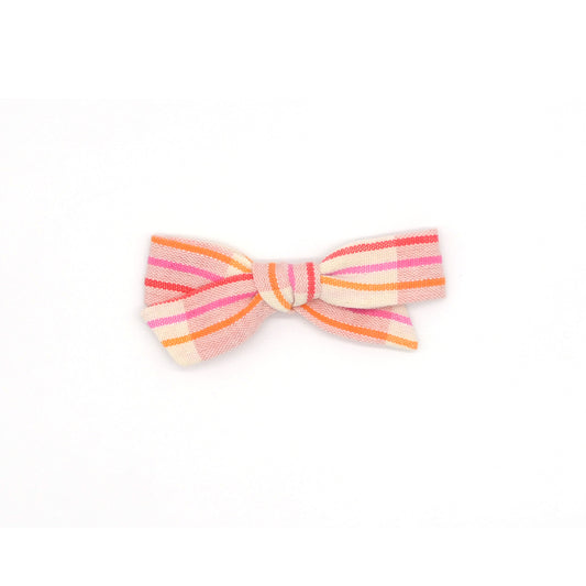 Folklore Medium Bow Sweetheart