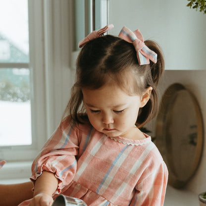 Folklore Small Bow Set in Plaid Pink